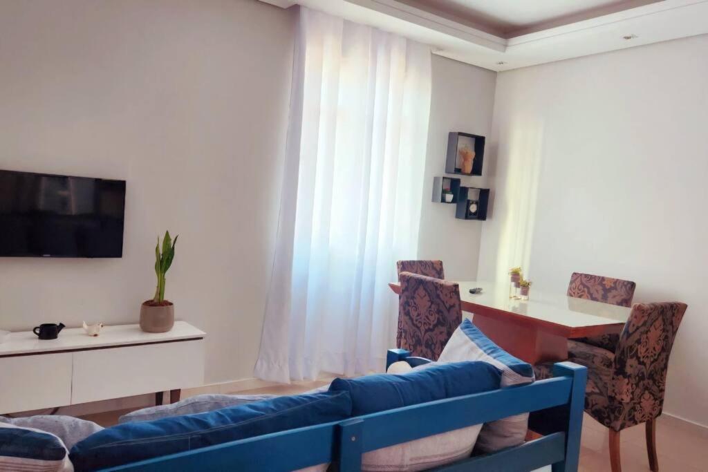Apartment Ii *